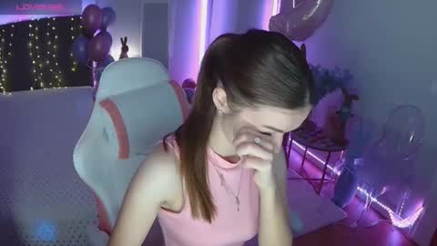 ann_woood online show from March 24, 6:40 am