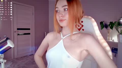 Anna online show from April 5, 8:55 am