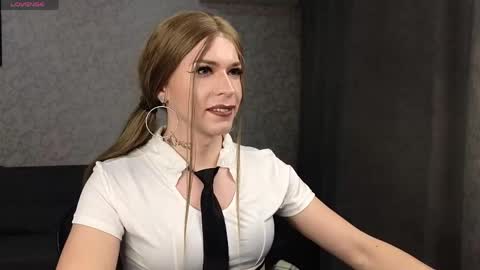 Anna online show from May 14, 10:16 pm