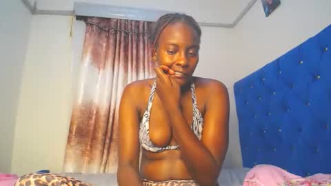 anna kinky1 online show from April 3, 9:13 pm