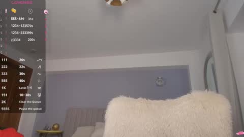 Snapshot of anna_lewis chatting on January 8, 7:21 am Anna online show from January 8, 7:21 am