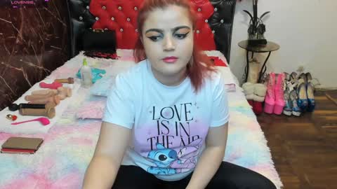 Snapshot of anna_lwice chatting on January 17, 4:04 pm Ana online show from January 17, 4:04 pm