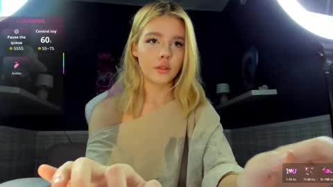 Anna online show from September 14, 1:05 am