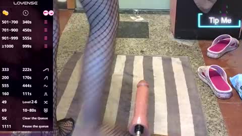 Anna online show from November 15, 8:27 pm