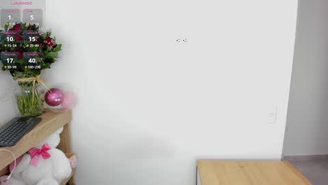  Anna Weells  online show from May 4, 12:12 pm