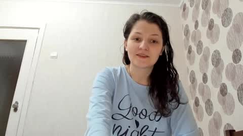 Snapshot of annaahcharm chatting on January 5, 3:32 am annaahcharm online show from January 5, 3:32 am
