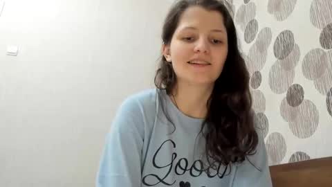 Snapshot of annaahcharm chatting on January 25, 1:52 pm annaahcharm online show from January 25, 1:52 pm