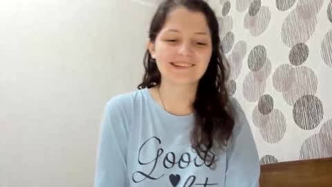Snapshot of annaahcharm chatting on February 5, 10:22 pm annaahcharm online show from February 5, 10:22 pm