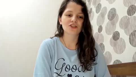 Snapshot of annaahcharm chatting on February 19, 4:33 pm annaahcharm online show from February 19, 4:33 pm