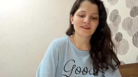 Snapshot of annaahcharm chatting on March 2, 5:01 am annaahcharm online show from March 2, 5:01 am