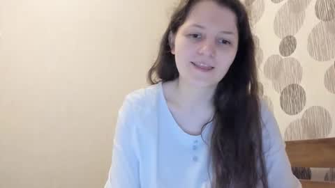 annaahcharm online show from April 11, 6:01 pm