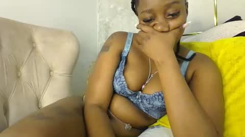 Annabel online show from October 6, 9:45 pm