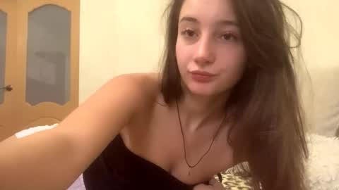 Emily online show from November 5, 6:46 am