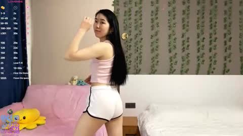 Snapshot of annabellegallego chatting on February 26, 10:36 am Aya online show from February 26, 10:36 am