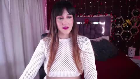 Anna online show from December 25, 5:05 pm