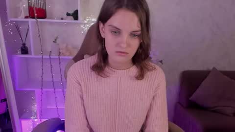 Snapshot of annabelrich chatting on September 27, 6:29 am Annabel online show from September 27, 6:29 am