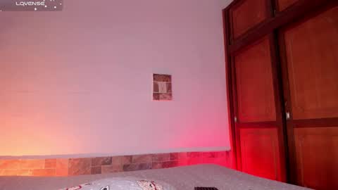 annafoox_ online show from November 21, 5:28 am