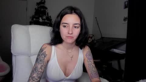 Anna Forevers online show from December 23, 2:20 am