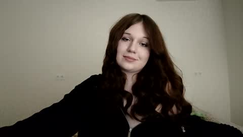 Snapshot of annagoldy3 chatting on February 24, 12:09 am Anna online show from February 24, 12:09 am