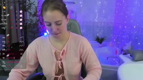 annagrees1 online show from March 19, 12:25 am