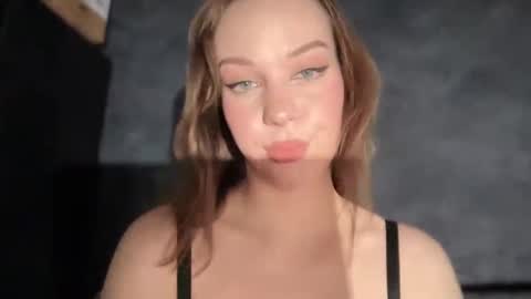 annajacks online show from March 17, 5:38 pm