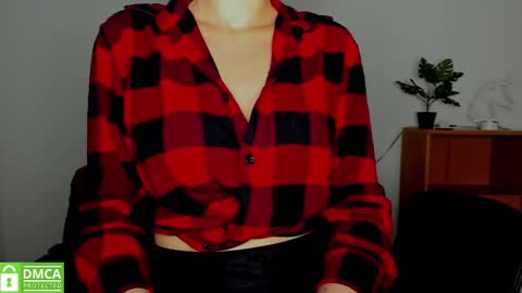 Snapshot of annakillian_kiss chatting on October 19, 5:30 am Anna online show from October 19, 5:30 am