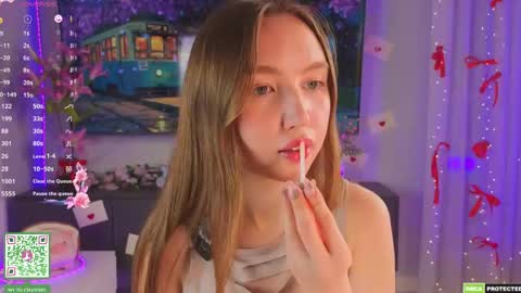 Snapshot of annamarie_foryou chatting on April 19, 7:49 pm Holly Molly Im Polly online show from April 19, 7:49 pm
