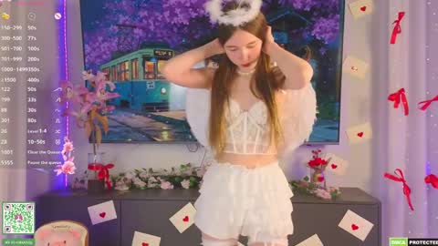 Snapshot of annamarie_foryou chatting on April 25, 8:06 pm Holly Molly Im Polly online show from April 25, 8:06 pm