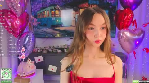 Snapshot of annamarie_foryou chatting on April 26, 8:39 pm Holly Molly Im Polly online show from April 26, 8:39 pm