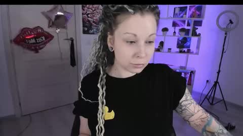 Anna online show from October 18, 7:14 pm