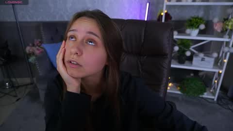 Anna online show from October 8, 7:55 pm