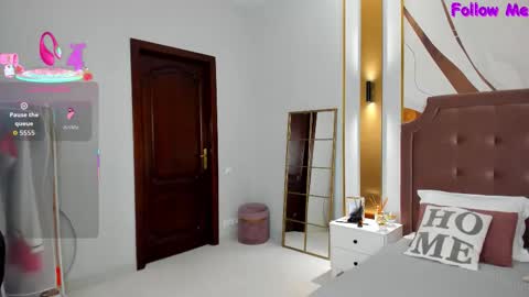 Snapshot of annasimonsj chatting on September 11, 1:17 am Anna online show from September 11, 1:17 am