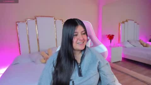 Anna online show from February 11, 1:38 pm