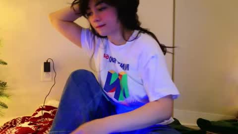 meow online show from March 27, 1:44 am