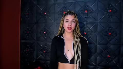 Snapshot of annavi_ chatting on October 17, 7:27 pm Annavi online show from October 17, 7:27 pm