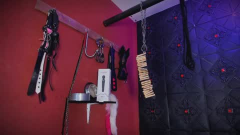 Snapshot of annavi_ chatting on April 2, 3:20 pm Annavi online show from April 2, 3:20 pm