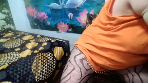 AnnaxGoldX online show from May 17, 6:55 am