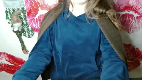 Bella online show from November 8, 7:08 am