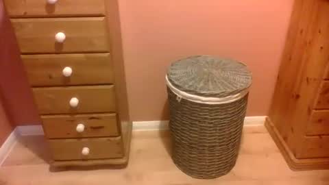 annecharlie online show from November 5, 8:14 am