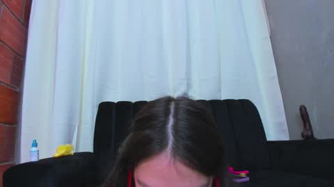 Snapshot of annelisehansen chatting on March 5, 1:34 am Annelise Hansen online show from March 5, 1:34 am