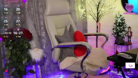 Snapshot of annes_secrettemple chatting on December 7, 2:24 pm Annes online show from December 7, 2:24 pm