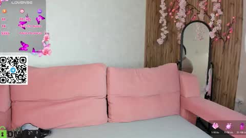 Snapshot of annette_nelsone chatting on March 11, 1:22 am annette_nelsone online show from March 11, 1:22 am