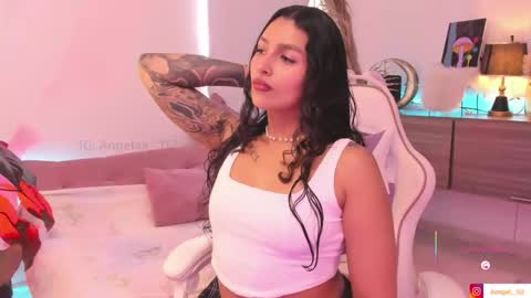 Angel online show from February 20, 5:13 pm