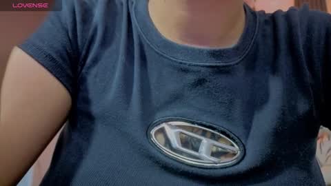 Snapshot of anni_acker_b chatting on February 13, 12:23 pm Anni acker b online show from February 13, 12:23 pm