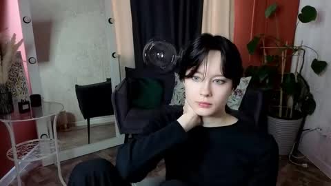 Snapshot of anni_way chatting on March 21, 8:41 am Anni online show from March 21, 8:41 am