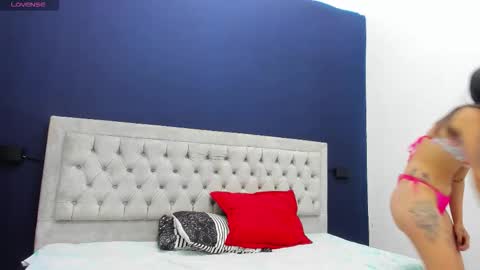 annie__rouse online show from March 29, 11:54 am