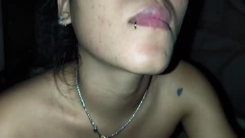 Snapshot of annie_darling_ chatting on October 31, 7:53 am A N G E L online show from October 31, 7:53 am