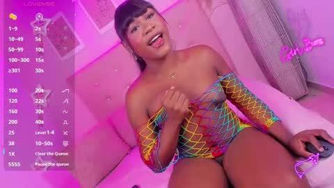 annie_dolce_ online show from March 10, 12:48 am