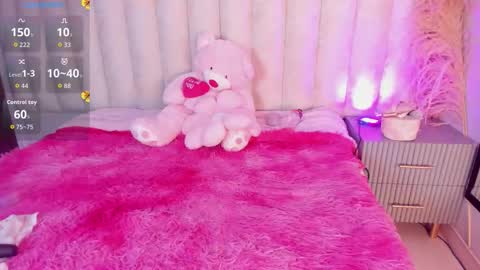   online show from November 15, 12:56 pm