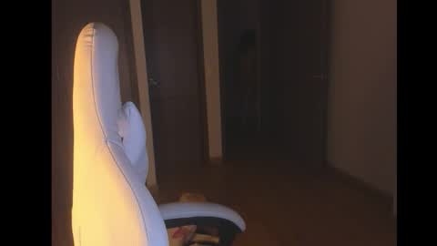 JEANNE no olvides seguirme dont forget follow me  uu online show from January 13, 11:10 pm